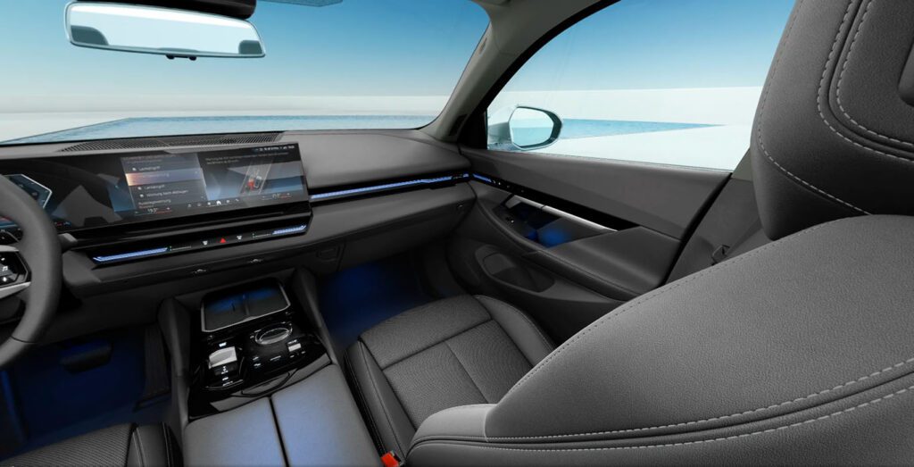 BMW-Serie-5-520d-nuevo-interior-delantera-2.jpg