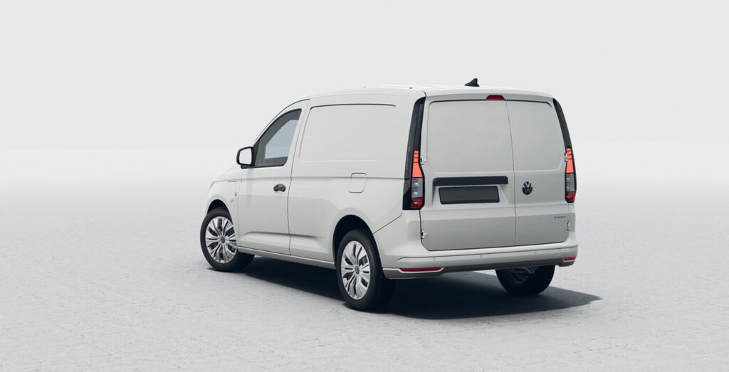 VOLKSWAGEN-Caddy-Cargo-PHEV-1.5-TSI-eHybrid-trasera.jpg