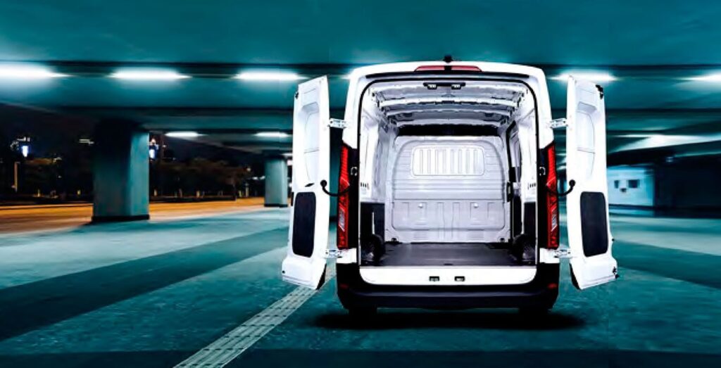 MAXUS-eDeliver-9-L3H2-exterior-trasera-3