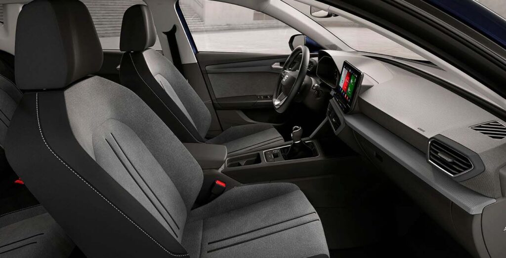 SEAT-LEON-2.0-TDI-Style-XL-interior-perfil