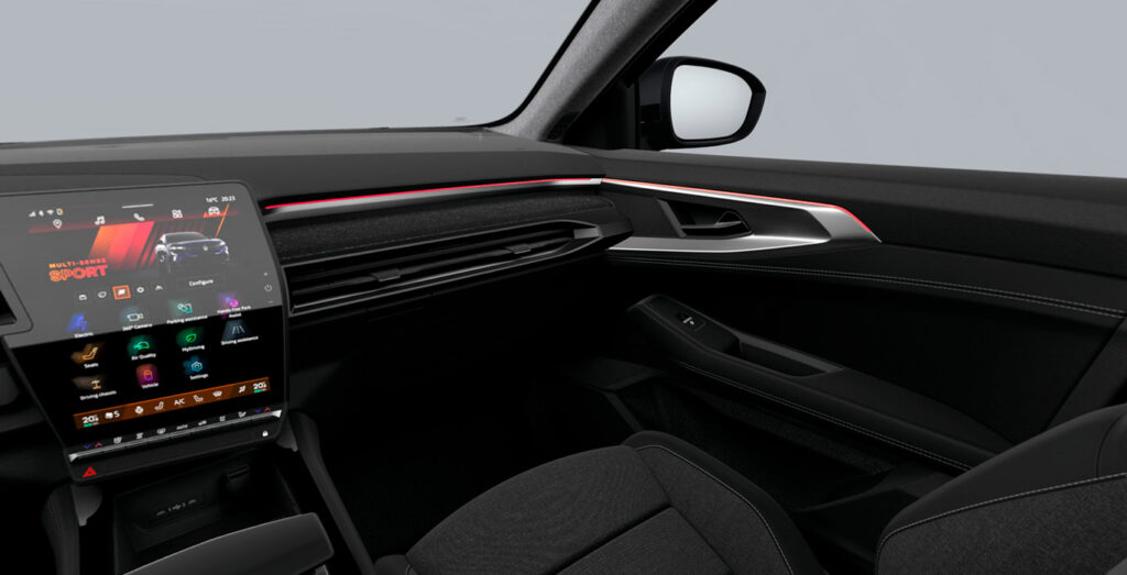 RENAULT-RAFALE-TECHNO-E-TECH-FULL-HYBRID-200CV-interior-perfil