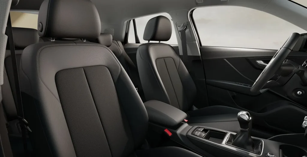 Audi-Q2-Advanced-30-TFSI-116cv-interior-delantera-II.webp