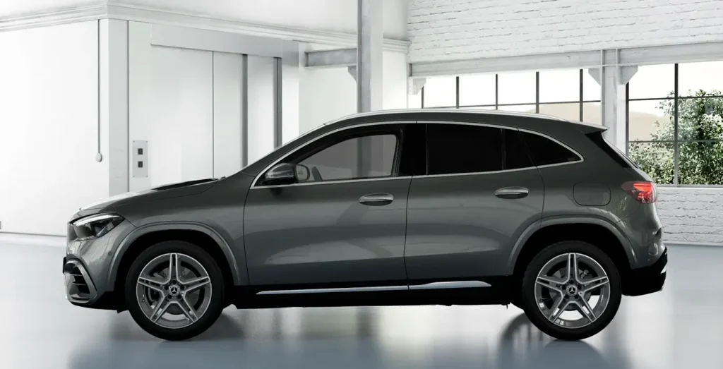 Mercedes-Benz-GLA-200d-lateral