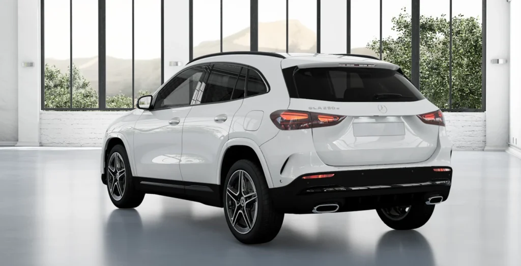 Mercedes-Benz-GLA-250e-Tecnologia-Hibrida-EQ-trasera