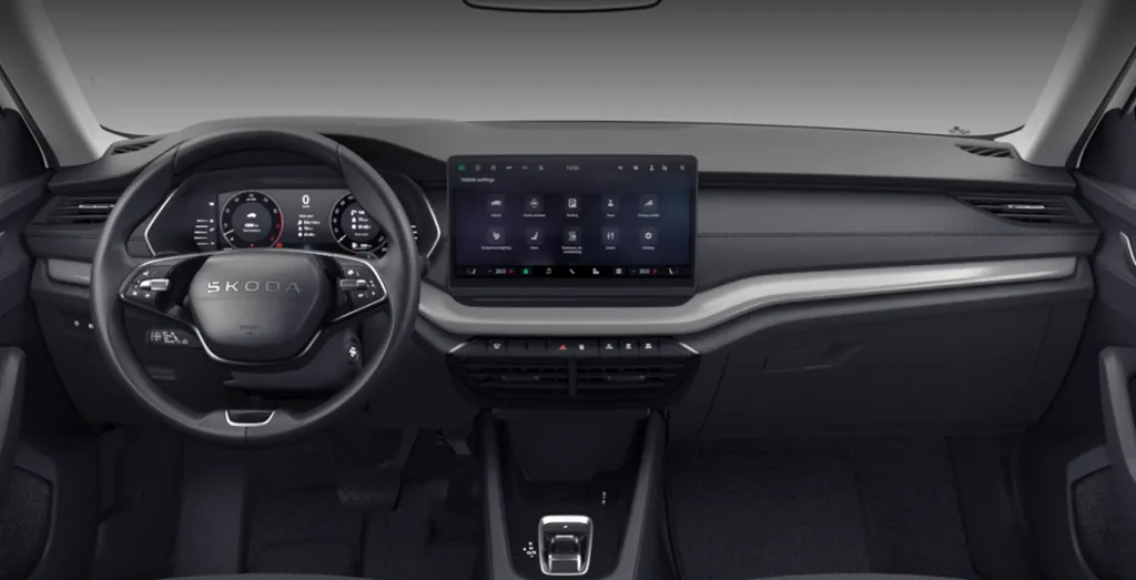 SKODA-Octavia-Combi-1.5-TSI-DSG-MHEV-Selection-interior-delantera.webp