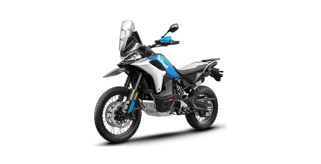 Renting CF MOTO 800 MTX