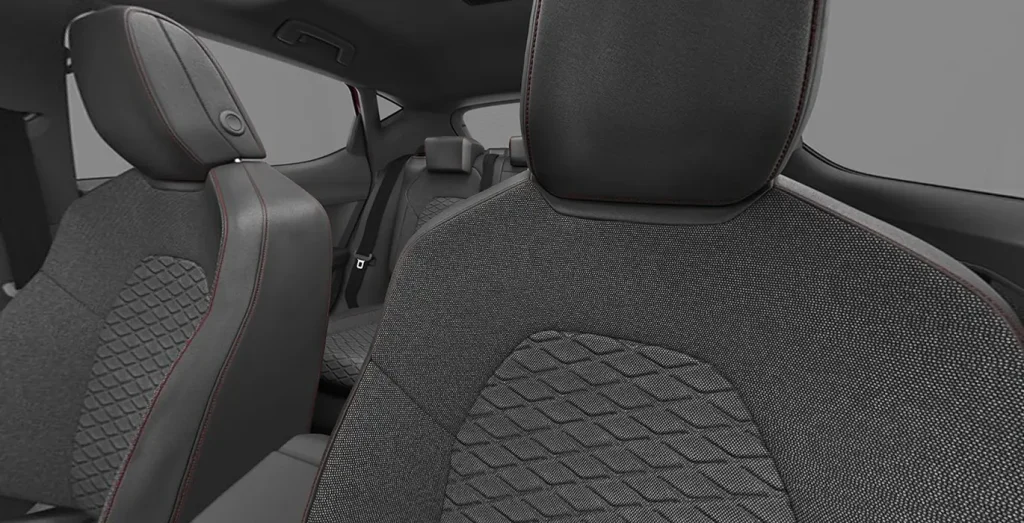 Seat-Leon-1.5-TSI-150CV-FR-Special-Edition-interior-trasera.webp