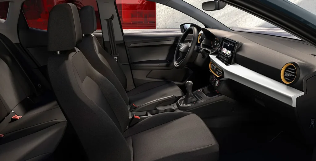 Seat-Ibiza-5P-1.0-MPI-70kW-80CV-StartStop-MY26-interior-delantera.webp