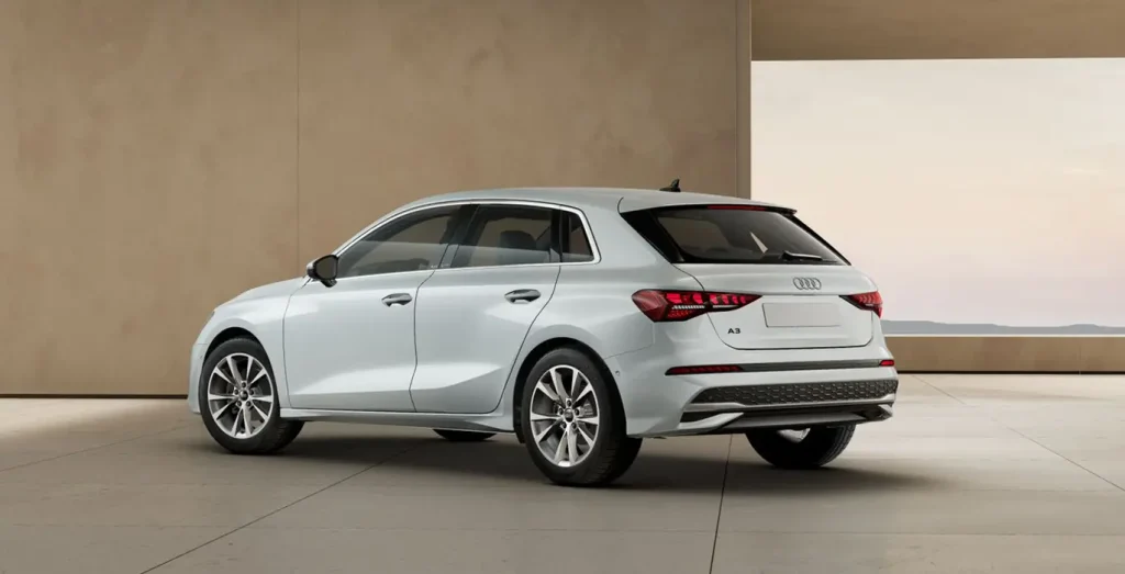 AUDI-A3-Sportback-Advanced-35-TFSI-S-Tronic-trasera.webp