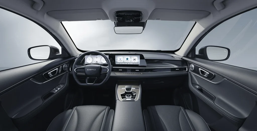 EBRO-s700-1.5-TGDI-PHEV-1DHT-2WD-Luxury-interior-delantera.webp