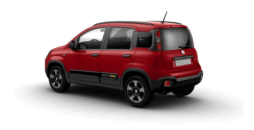 FIAT-Panda-Pandina-1.0-Hybrid-51kW-trasera.webp