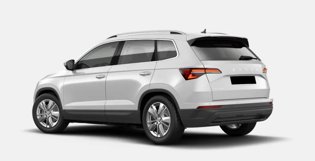SKODA-Karoq-Selection-1.5-TSI-DSG-trasera.webp